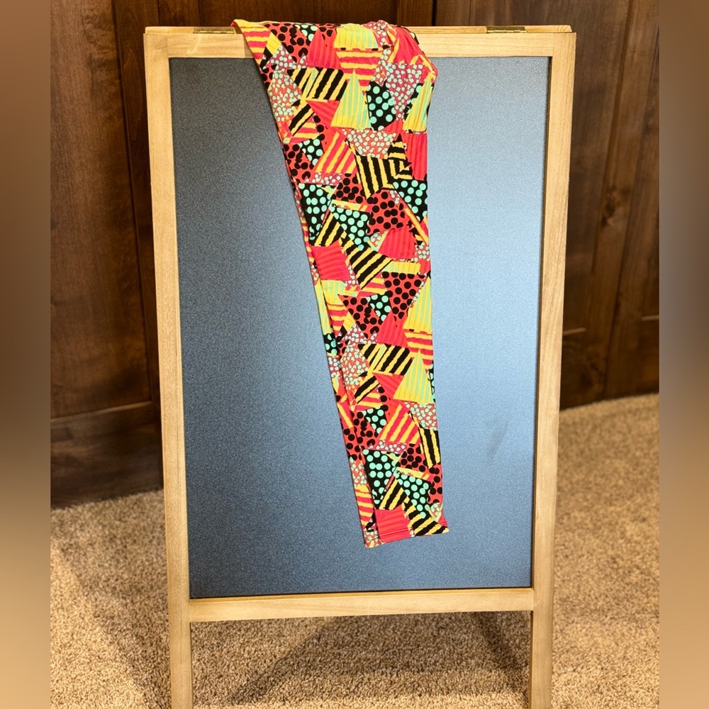 NWOT LuLaRoe leggings OS